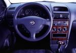 Opel Astra Sedan 1998 года